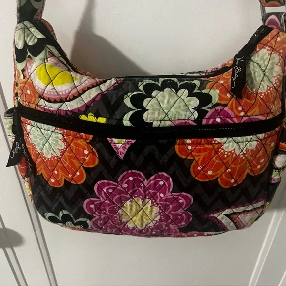 Vera Bradley Floral Patterned Women's Bag - Picture 2 of 9